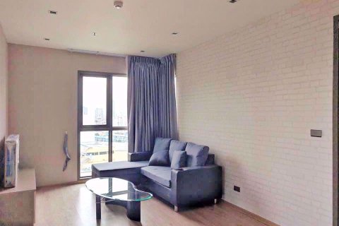 Condominio de 2 dormitorios en Thonburi, Bangkok, Tailandia № 76448