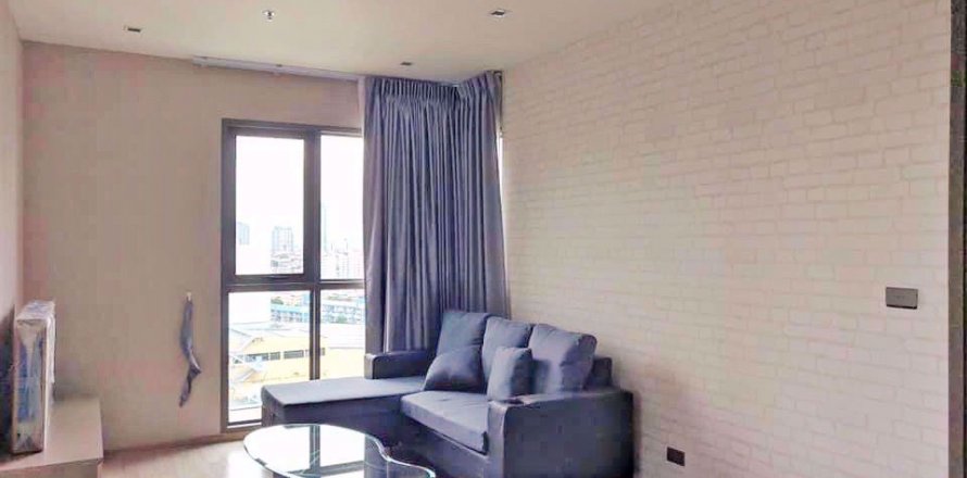 Condominio de 2 dormitorios en Thonburi, Bangkok, Tailandia № 76448