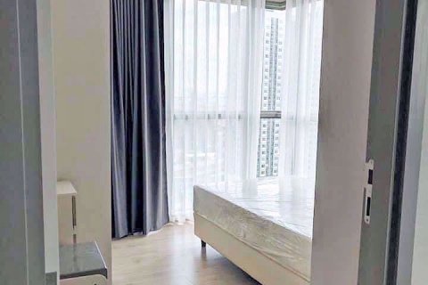 Condominio de 2 dormitorios en Thonburi, Bangkok, Tailandia № 76448 - foto 8