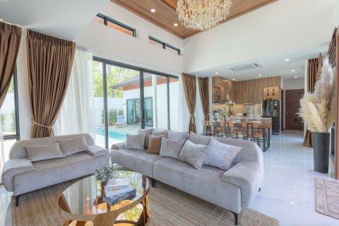 Villa in Phuket, Thailand 2 bedrooms № 81794 - photo 6