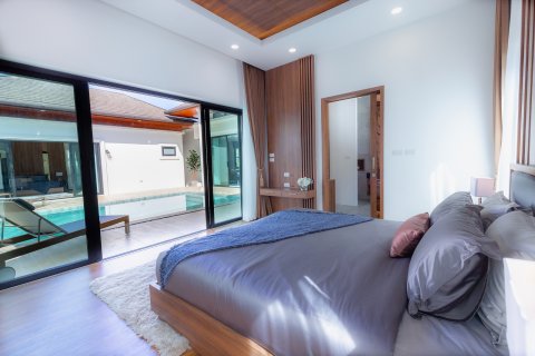 Villa in Phuket, Thailand 2 bedrooms № 81794 - photo 11