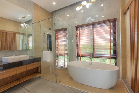 Villa in Phuket, Thailand 2 bedrooms № 81794 - photo 12