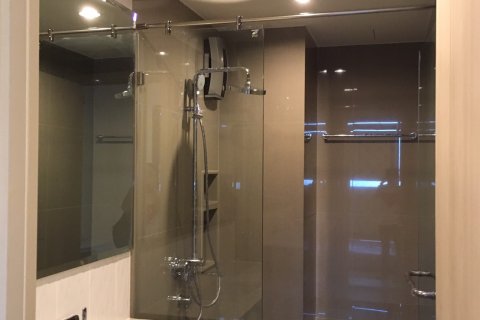 Condominio de 1 dormitorio en Bangkok, Tailandia № 143983 - foto 5