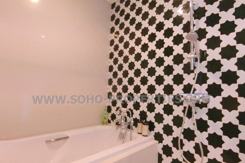 Condominio de 1 dormitorio en Bangkok, Tailandia № 143987 - foto 10