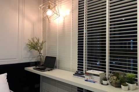 Estudio en el condominio en Bangkok, Tailandia № 143984 - foto 7