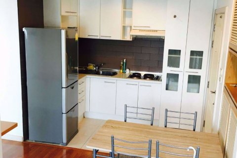 Condominio de 1 dormitorio en Watthana, Bangkok, Tailandia № 76695 - foto 2