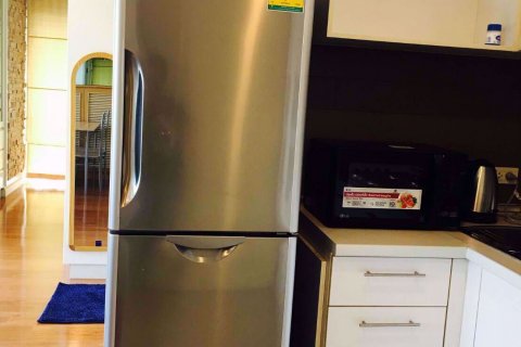 Condominio de 1 dormitorio en Watthana, Bangkok, Tailandia № 76695 - foto 3
