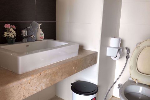 Condominio de 1 dormitorio en Watthana, Bangkok, Tailandia № 76694 - foto 8