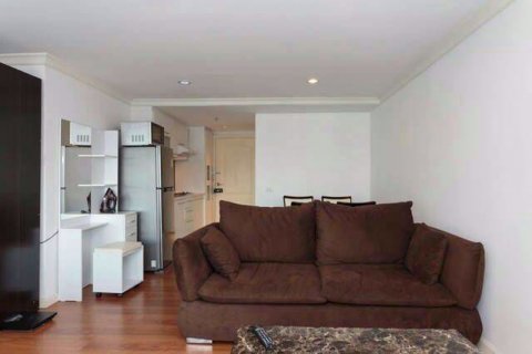 Studio dans le Condo à Watthana, Bangkok, Thaïlande  № 76696