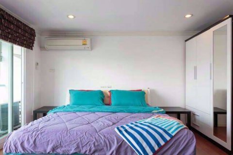 Estudio en el condominio en Watthana, Bangkok, Tailandia № 76696 - foto 10
