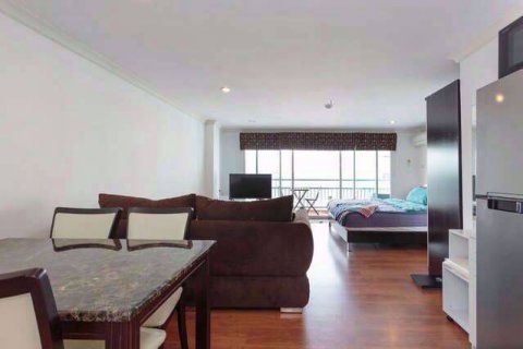 Estudio en el condominio en Watthana, Bangkok, Tailandia № 76696 - foto 2