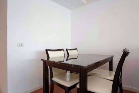 Estudio en el condominio en Watthana, Bangkok, Tailandia № 76696 - foto 4