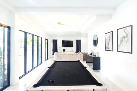 Casa de 8 dormitorios en Pattaya, Tailandia № 101261 - foto 3