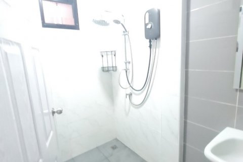Casa de 8 dormitorios en Pattaya, Tailandia № 101261 - foto 13