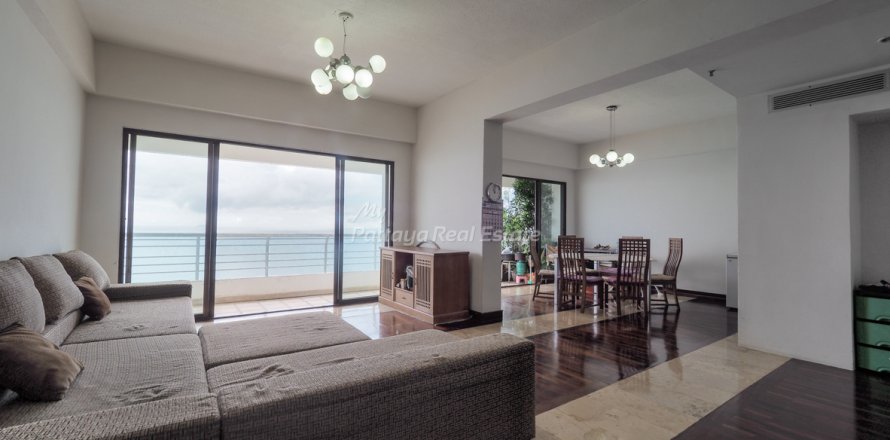 Condominio de 2 dormitorios en Chonburi, Tailandia № 101637