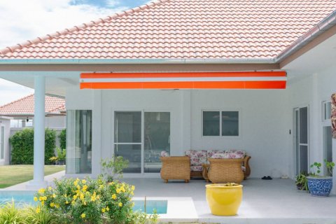 Chalet de 3 dormitorios en Hua Hin, Tailandia № 132687 - foto 5