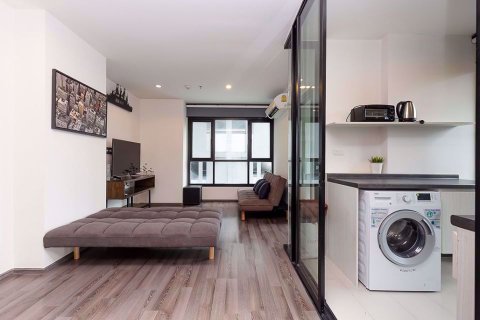 Condo in Bangkok, Thailand, 2 bedrooms in The Base Park West Sukhumvit 77 № 111077