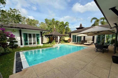 Chalet de 4 dormitorios en Phuket, Tailandia № 124544 - foto 3