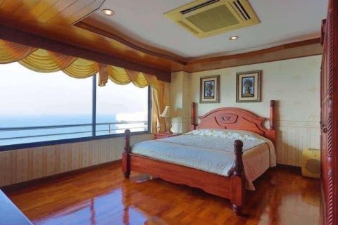 Condominio de 2 dormitorios en Pattaya, Tailandia № 119273 - foto 11