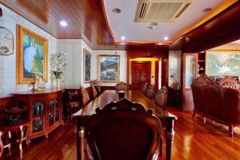 Condominio de 2 dormitorios en Pattaya, Tailandia № 119273 - foto 12