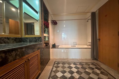 Condominio de 2 dormitorios en Bangkok, Tailandia № 104925 - foto 17