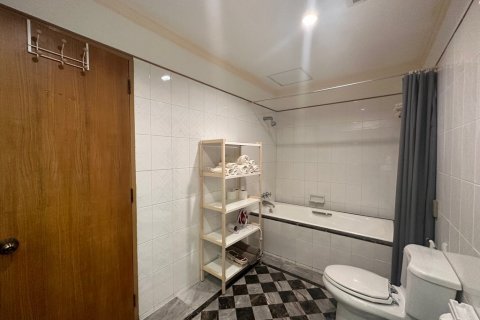 Condominio de 2 dormitorios en Bangkok, Tailandia № 104925 - foto 15