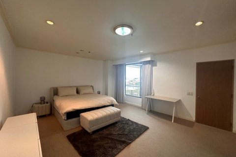 Condominio de 2 dormitorios en Bangkok, Tailandia № 104925 - foto 8