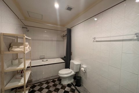 Condominio de 2 dormitorios en Bangkok, Tailandia № 104925 - foto 16
