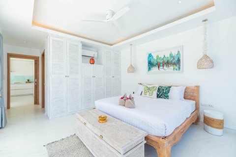 Casa de 4 dormitorios en Ko Samui, Tailandia № 101851 - foto 19