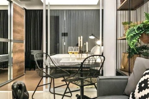 Condominio de 1 dormitorio en Bangkok, Tailandia № 125863 - foto 2