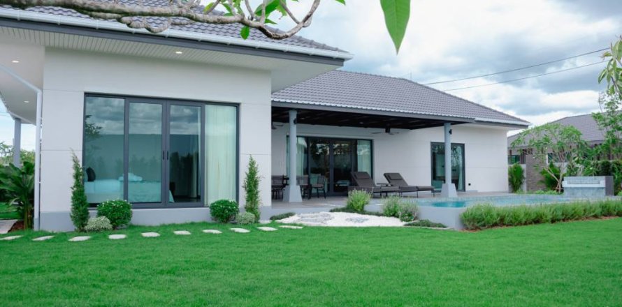 Chalet de 3 dormitorios en Hua Hin, Tailandia № 125857
