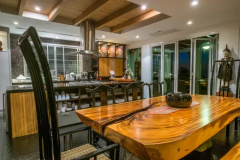 Chalet de 7 dormitorios en Phuket, Tailandia № 107702 - foto 5
