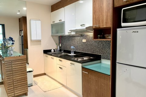 Condominio de 2 dormitorios en Bangkok, Tailandia № 143146 - foto 16
