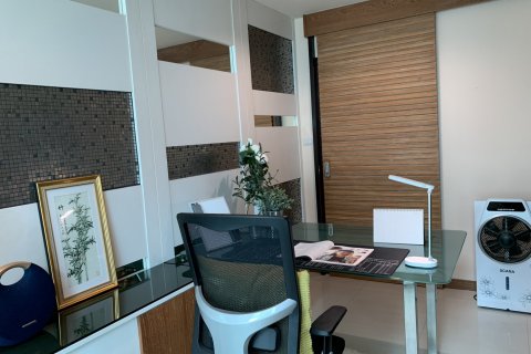 Condominio de 2 dormitorios en Bangkok, Tailandia № 143146 - foto 8