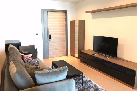 Condominio de 1 dormitorio en Bang Rak, Bangkok, Tailandia № 76676 - foto 2