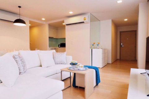 Condominio de 3 dormitorios en Watthana, Bangkok, Tailandia № 76679 - foto 2