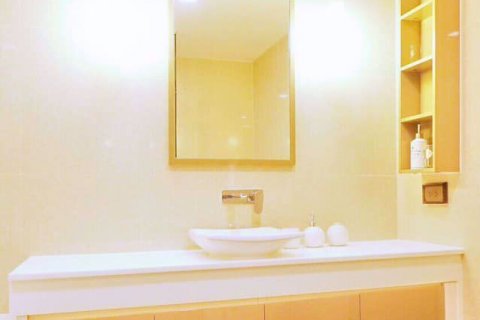 Condominio de 3 dormitorios en Watthana, Bangkok, Tailandia № 76679 - foto 28