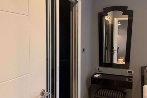 Condominio de 1 dormitorio en Khlong Toei, Bangkok, Tailandia № 76674 - foto 6