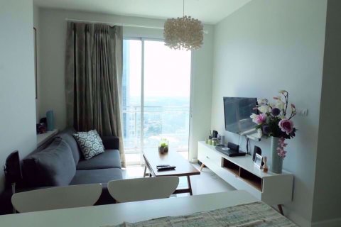 Condominio de 2 dormitorios en Watthana, Bangkok, Tailandia № 76673 - foto 2