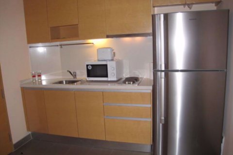 Condominio de 1 dormitorio en Watthana, Bangkok, Tailandia № 76675 - foto 4
