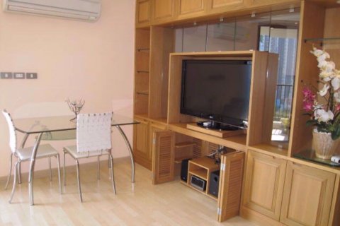 Condominio de 1 dormitorio en Watthana, Bangkok, Tailandia № 76675 - foto 2