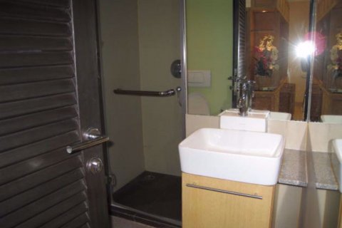 Condominio de 1 dormitorio en Watthana, Bangkok, Tailandia № 76675 - foto 7