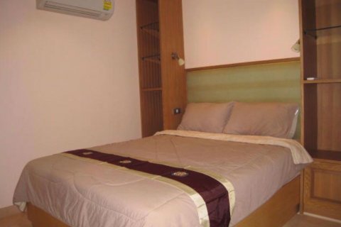 Condominio de 1 dormitorio en Watthana, Bangkok, Tailandia № 76675 - foto 5