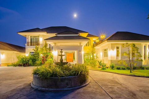 Casa de 5 dormitorios en Hua Hin, Tailandia № 125266 - foto 3