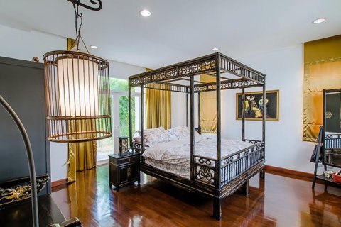Casa de 5 dormitorios en Hua Hin, Tailandia № 125266 - foto 12