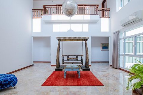 Casa de 5 dormitorios en Hua Hin, Tailandia № 125266 - foto 6