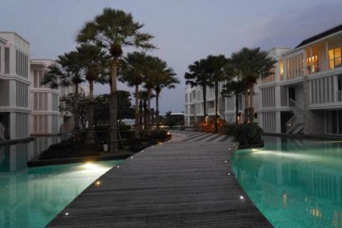 Condominio de 2 dormitorios en Hua Hin, Tailandia № 125263 - foto 2