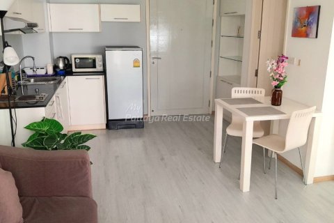 Condo in Bang Lamung, Thailand, 1 bedroom № 123503 - photo 3