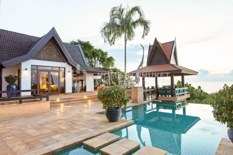 Casa de 5 dormitorios en Kata, Tailandia № 131314