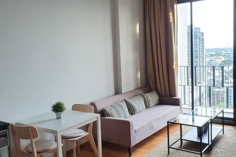 Condominio de 1 dormitorio en Khlong Toei, Bangkok, Tailandia № 80598 - foto 2